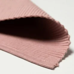 Uni Table Runner, Bear Brown