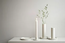 Wave Vase Small, Cast Iron