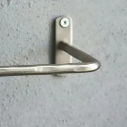 Welo Towel Bar, Brushed Silver