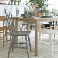 Wood H17 Windsor Chair, Oak